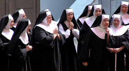 Auch im nächsten Sommer wieder Sister Act im Naturtheater (Quelle: literaturfernsehen.de)
